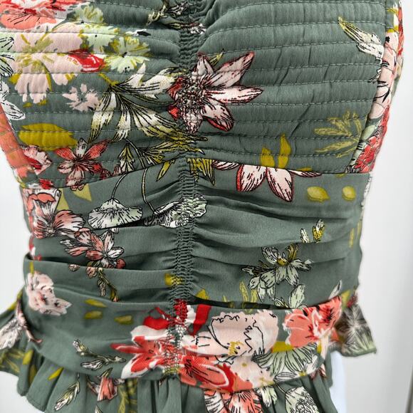 BOG Collective Crop Top SZ M Sage Blush Smocked Floral Ruffle Hem Ruched Stretch - Picture 4 of 9
